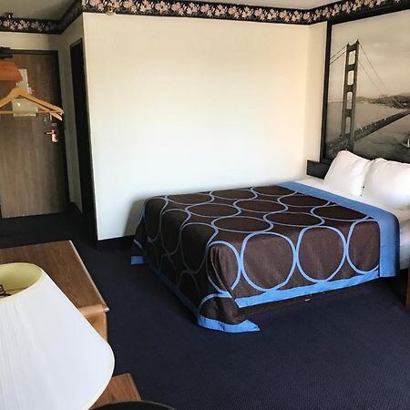 Best Inn Petersburg Ngoại thất bức ảnh